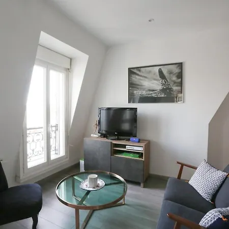 Apartment Charming - Batignolles